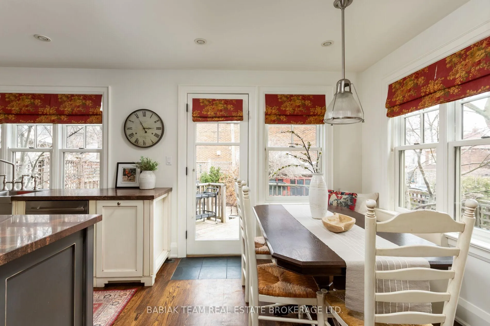 Photo 18 of 355 Windermere Avenue, Toronto, High Park-Swansea — HOMEH