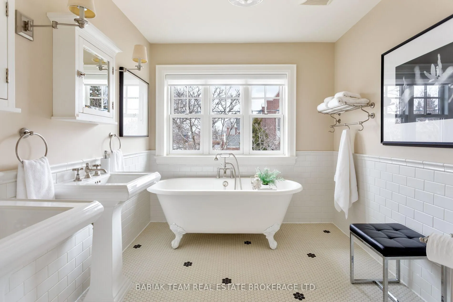 Photo 26 of 355 Windermere Avenue, Toronto, High Park-Swansea — HOMEH