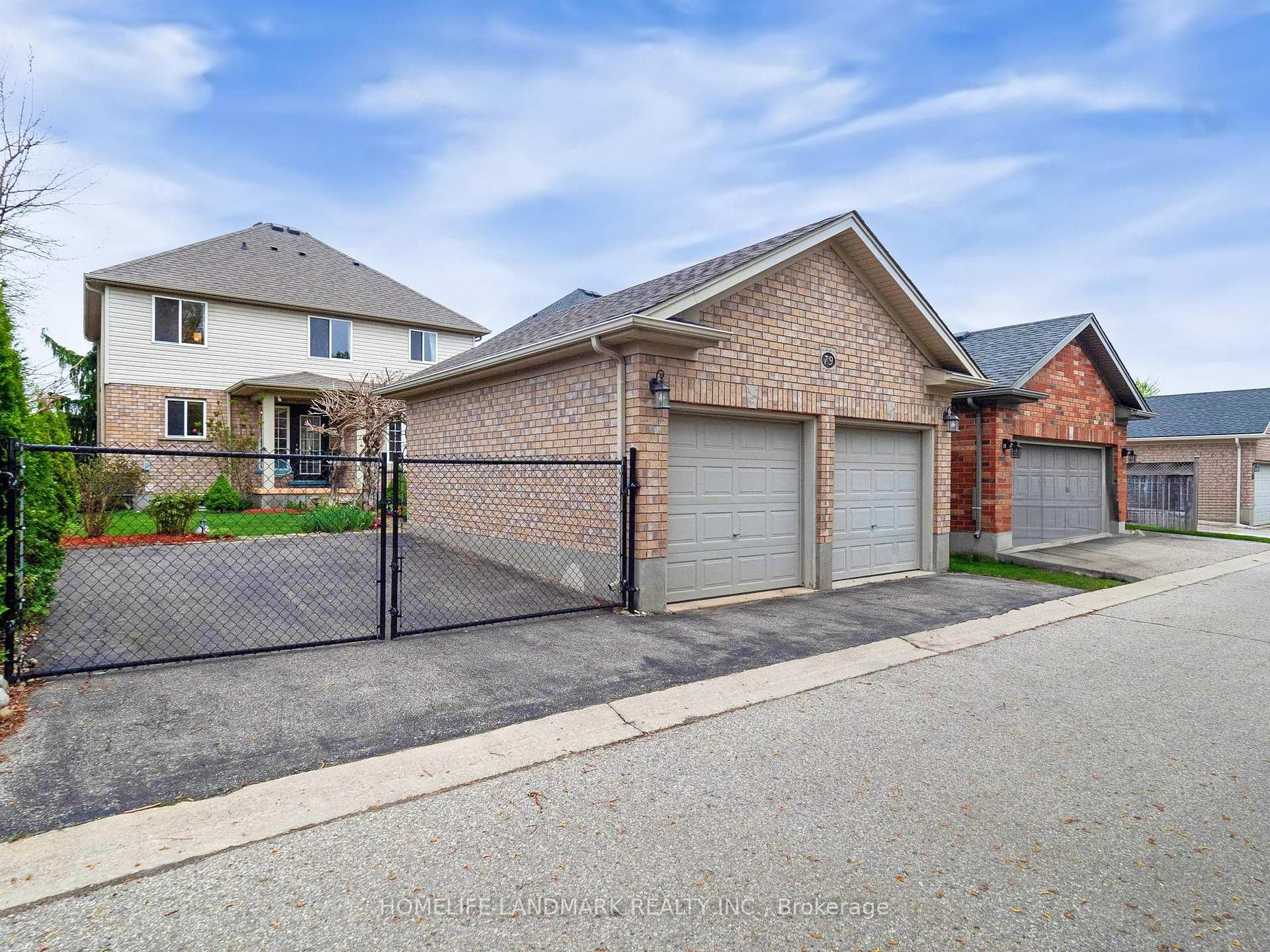 Photo 7 of 79 Clairfields Drive E, Guelph, Pineridge/Westminster Woods — HOMEH