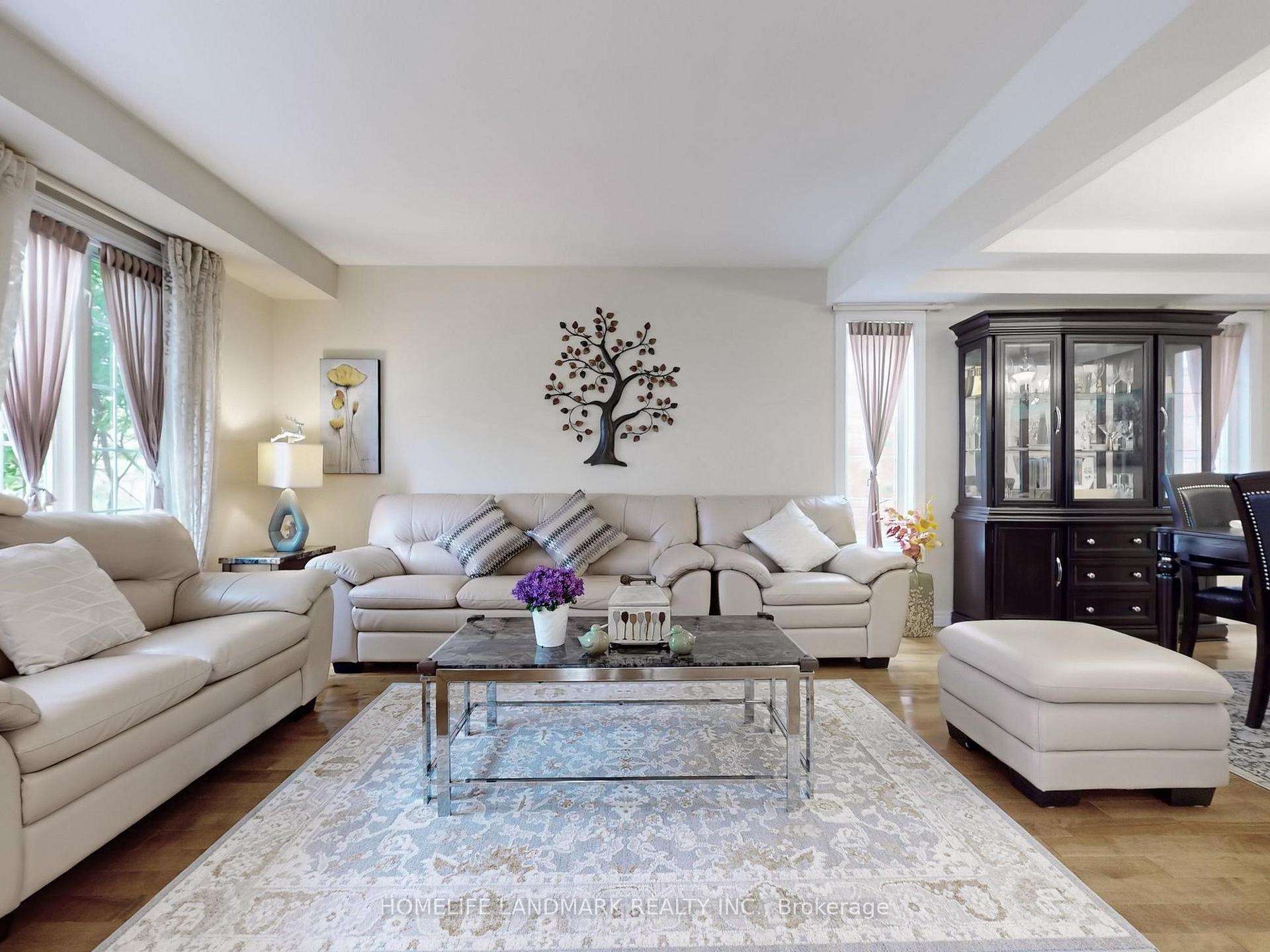 Photo 9 of 79 Clairfields Drive E, Guelph, Pineridge/Westminster Woods — HOMEH