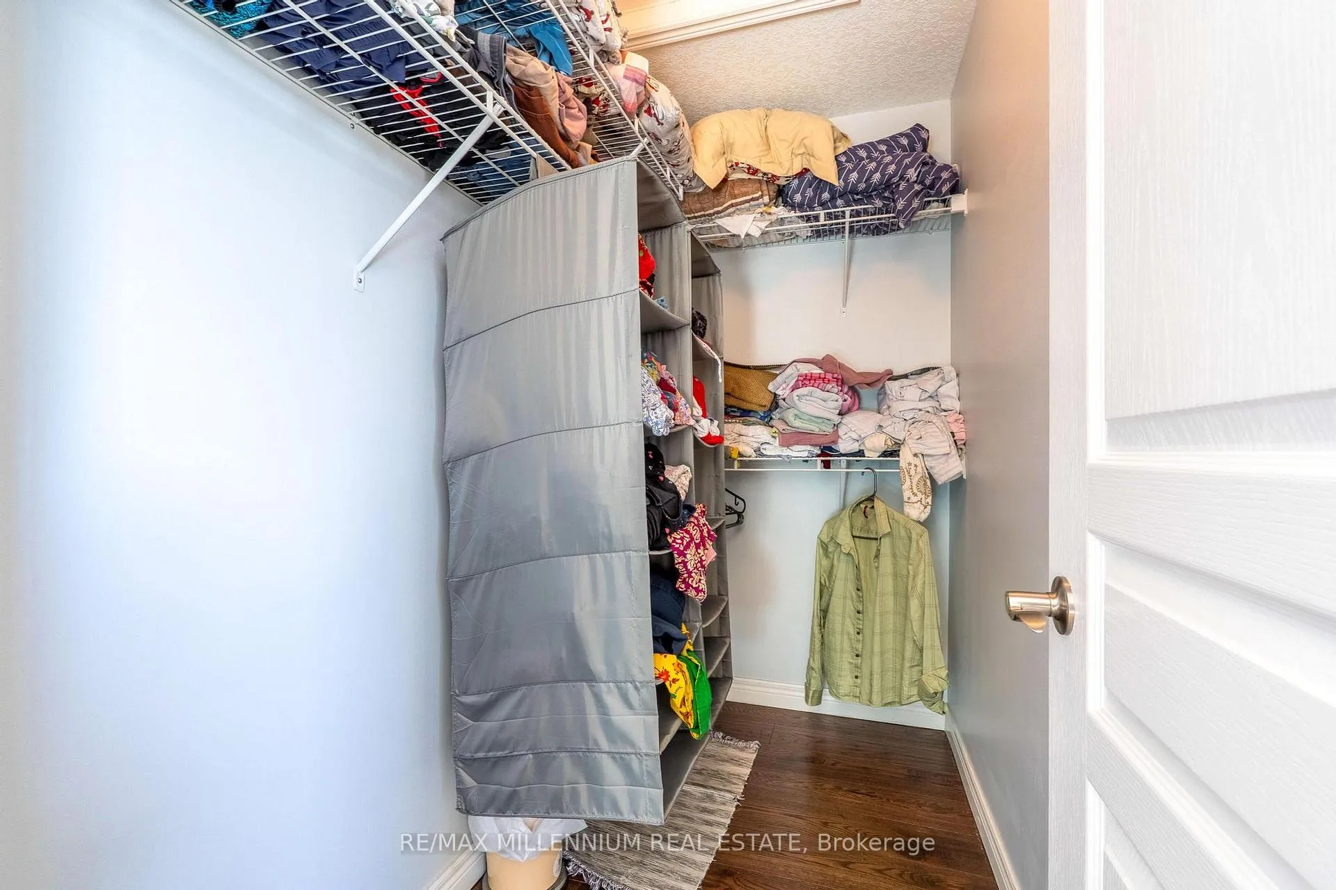 Photo 19 of 235 Bellagio Avenue, Hamilton, Stoney Creek Mountain — HOMEH