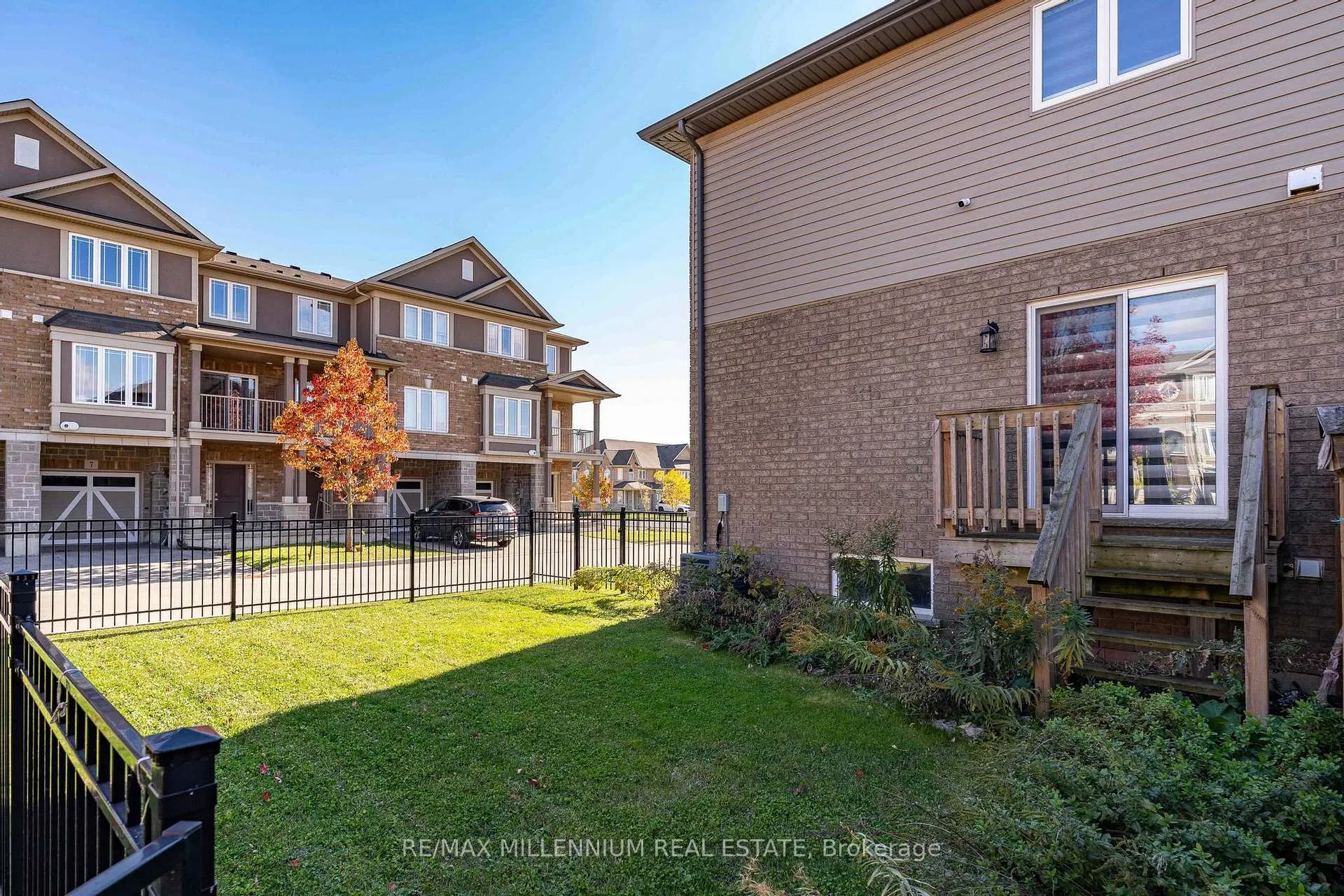 Photo 39 of 235 Bellagio Avenue, Hamilton, Stoney Creek Mountain — HOMEH