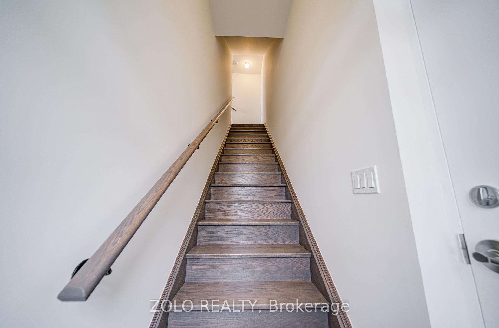 Photo 9 of 188 Petch Avenue, Caledon, Rural Caledon — HOMEH