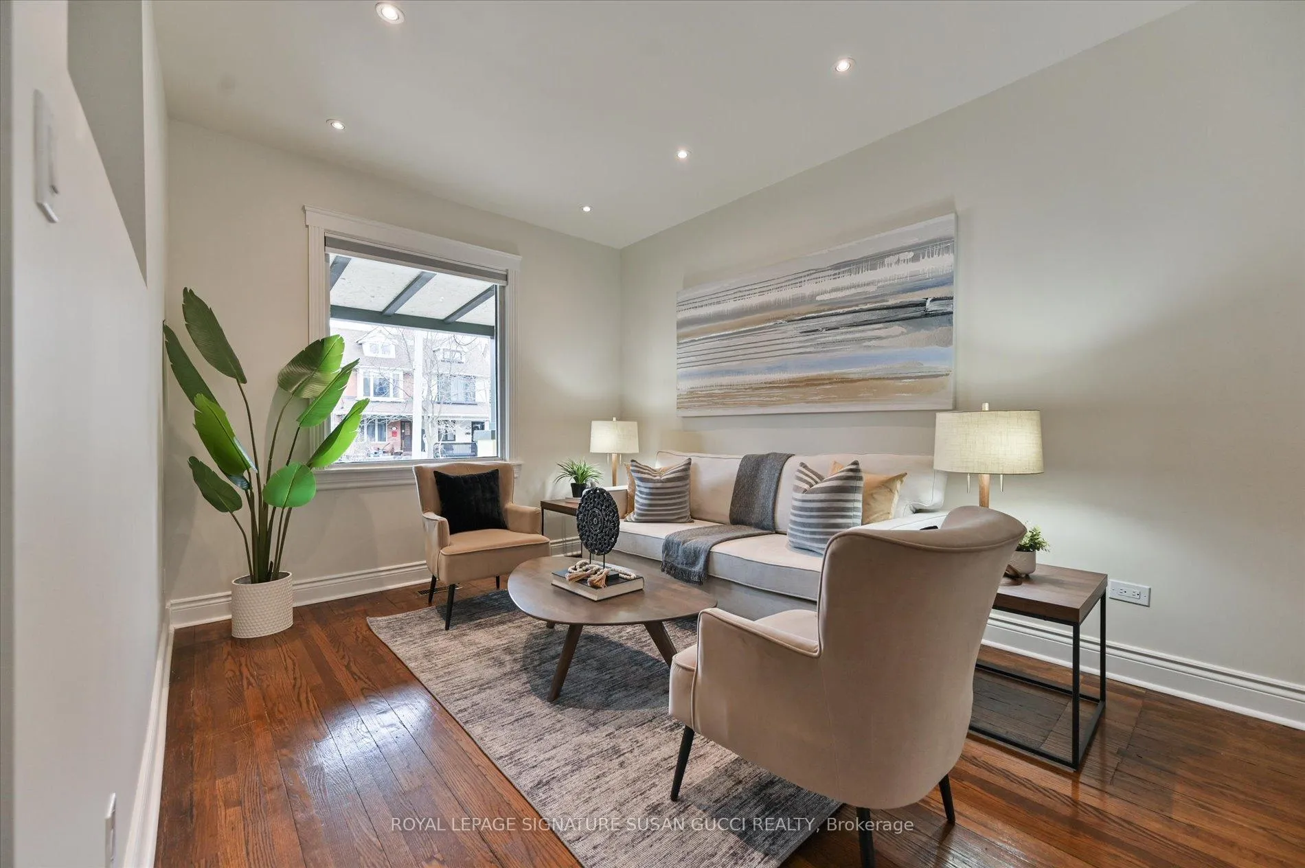 Photo 6 of 104 Dewhurst Boulevard, Toronto, Danforth — HOMEH