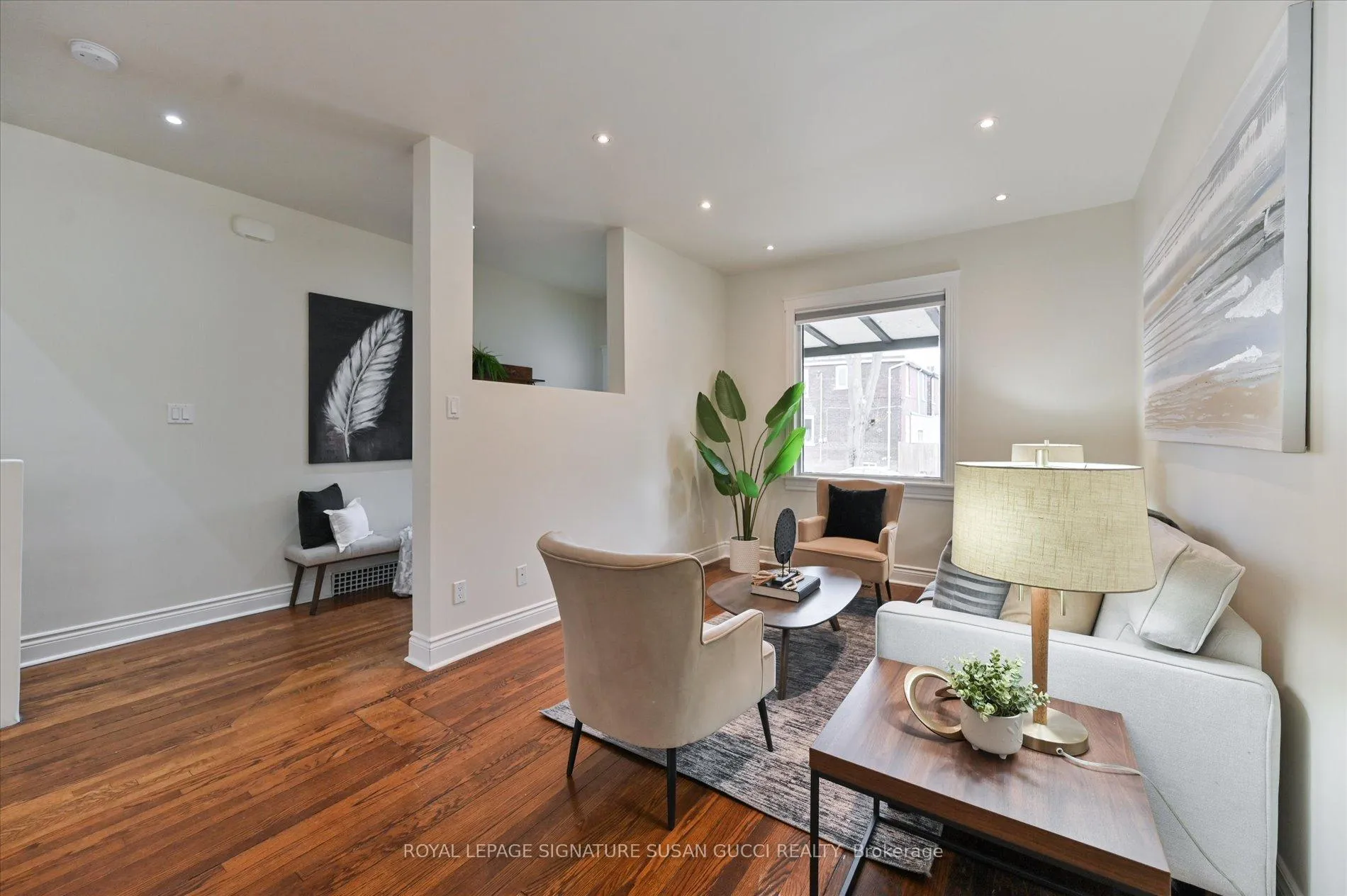 Photo 7 of 104 Dewhurst Boulevard, Toronto, Danforth — HOMEH