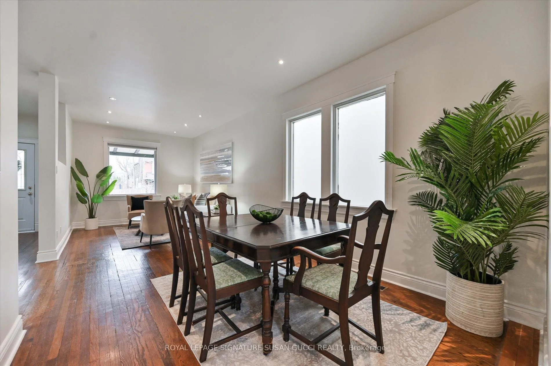 Photo 11 of 104 Dewhurst Boulevard, Toronto, Danforth — HOMEH