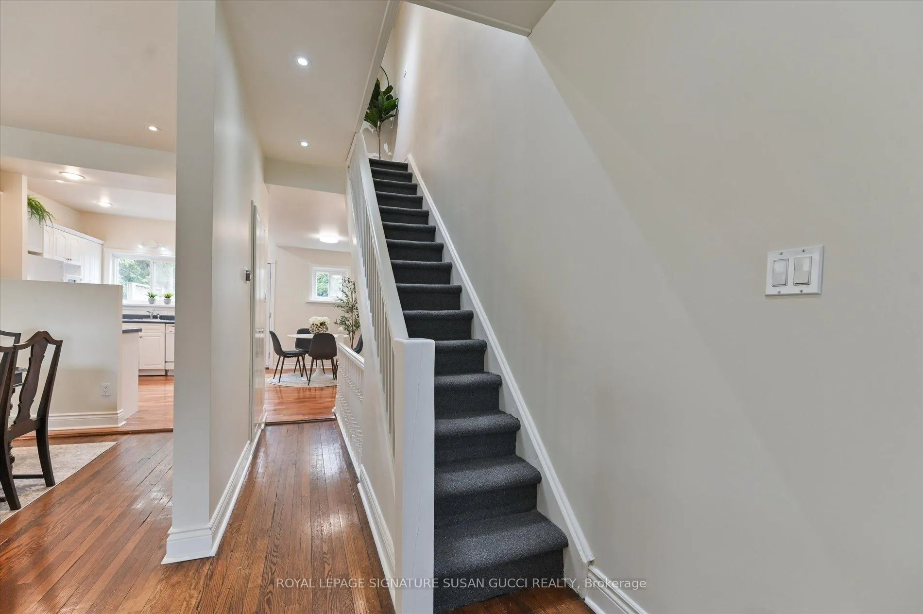 Photo 17 of 104 Dewhurst Boulevard, Toronto, Danforth — HOMEH