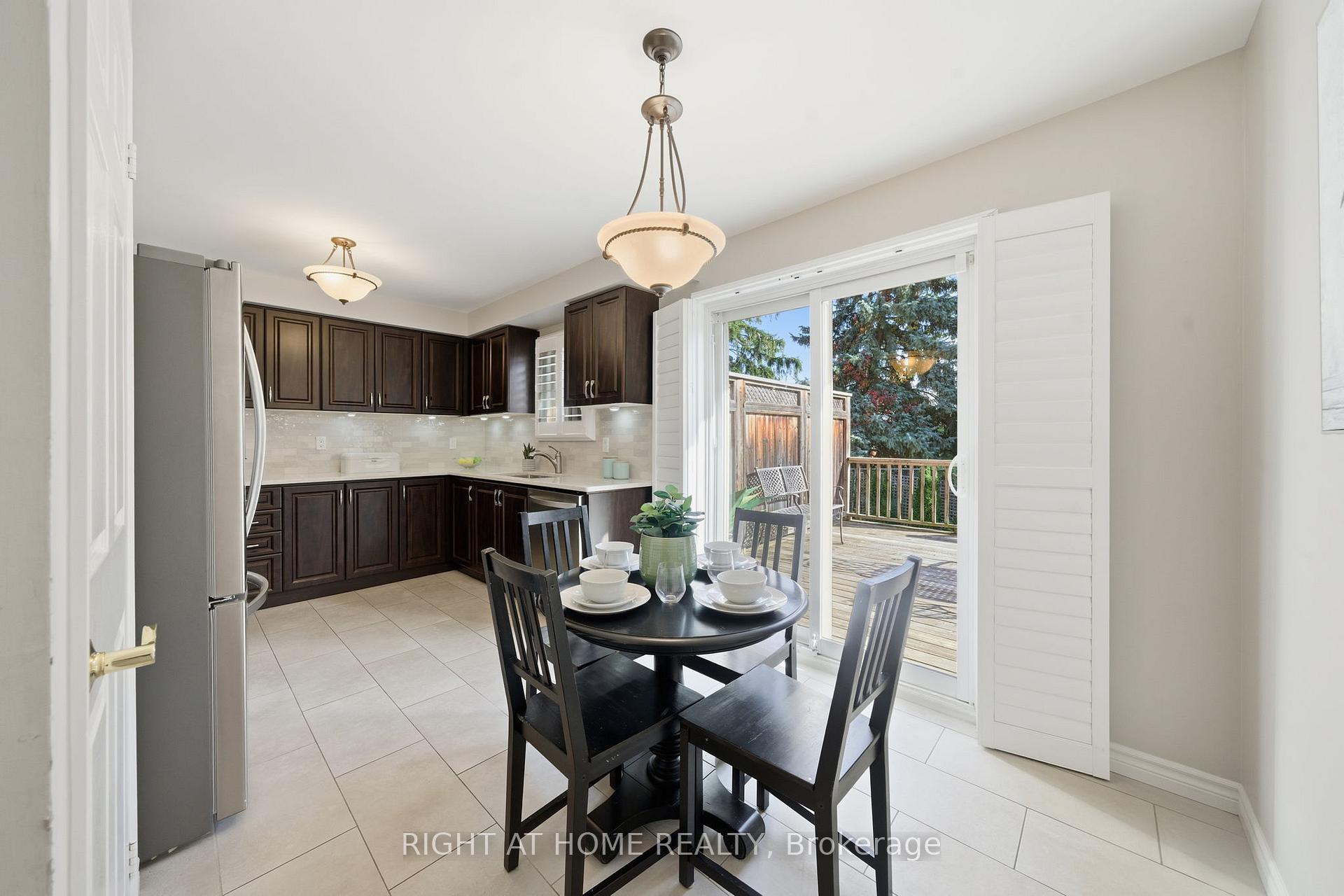 Photo 12 of 5 Wickens Crescent, Ajax, Central West — HOMEH