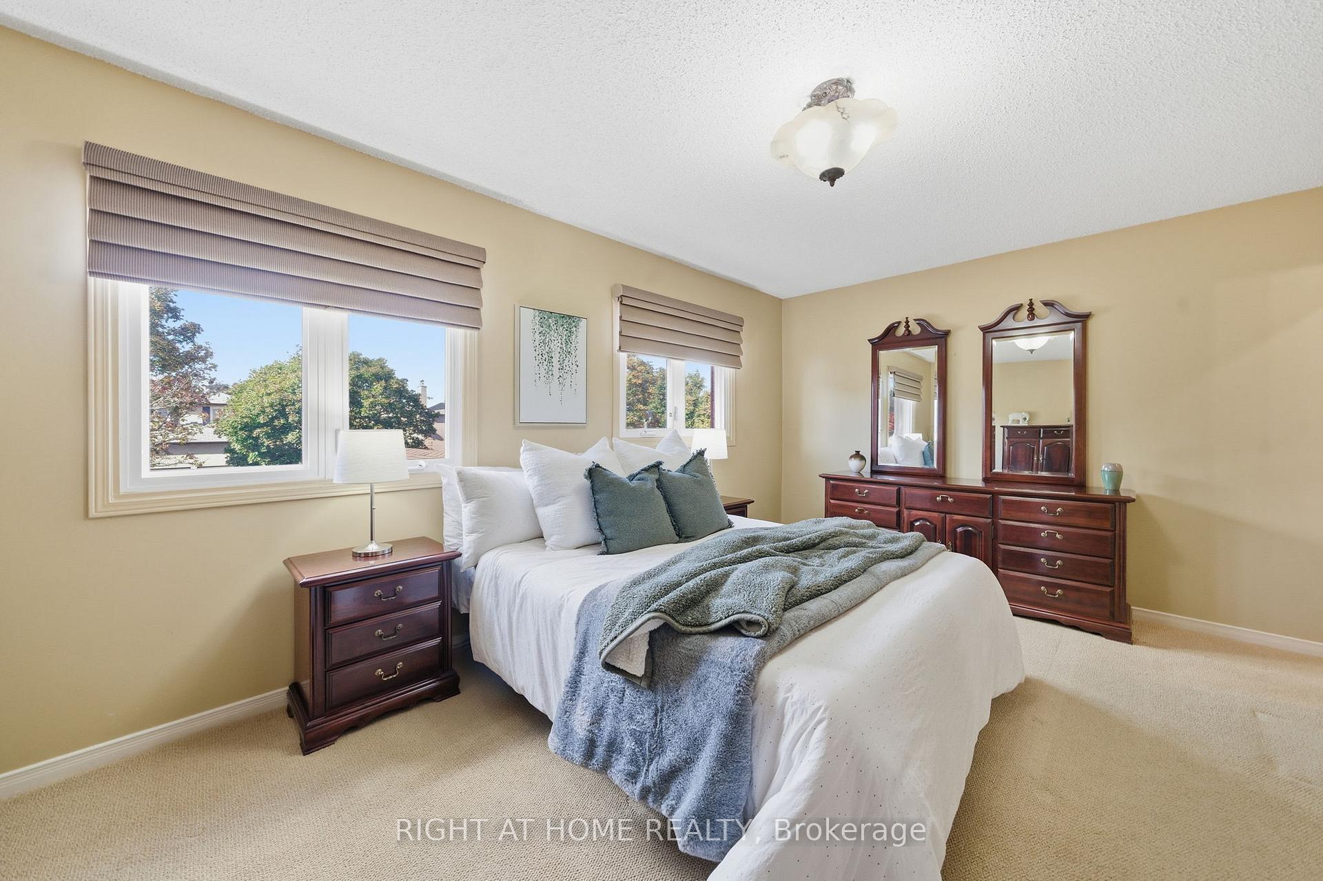 Photo 20 of 5 Wickens Crescent, Ajax, Central West — HOMEH
