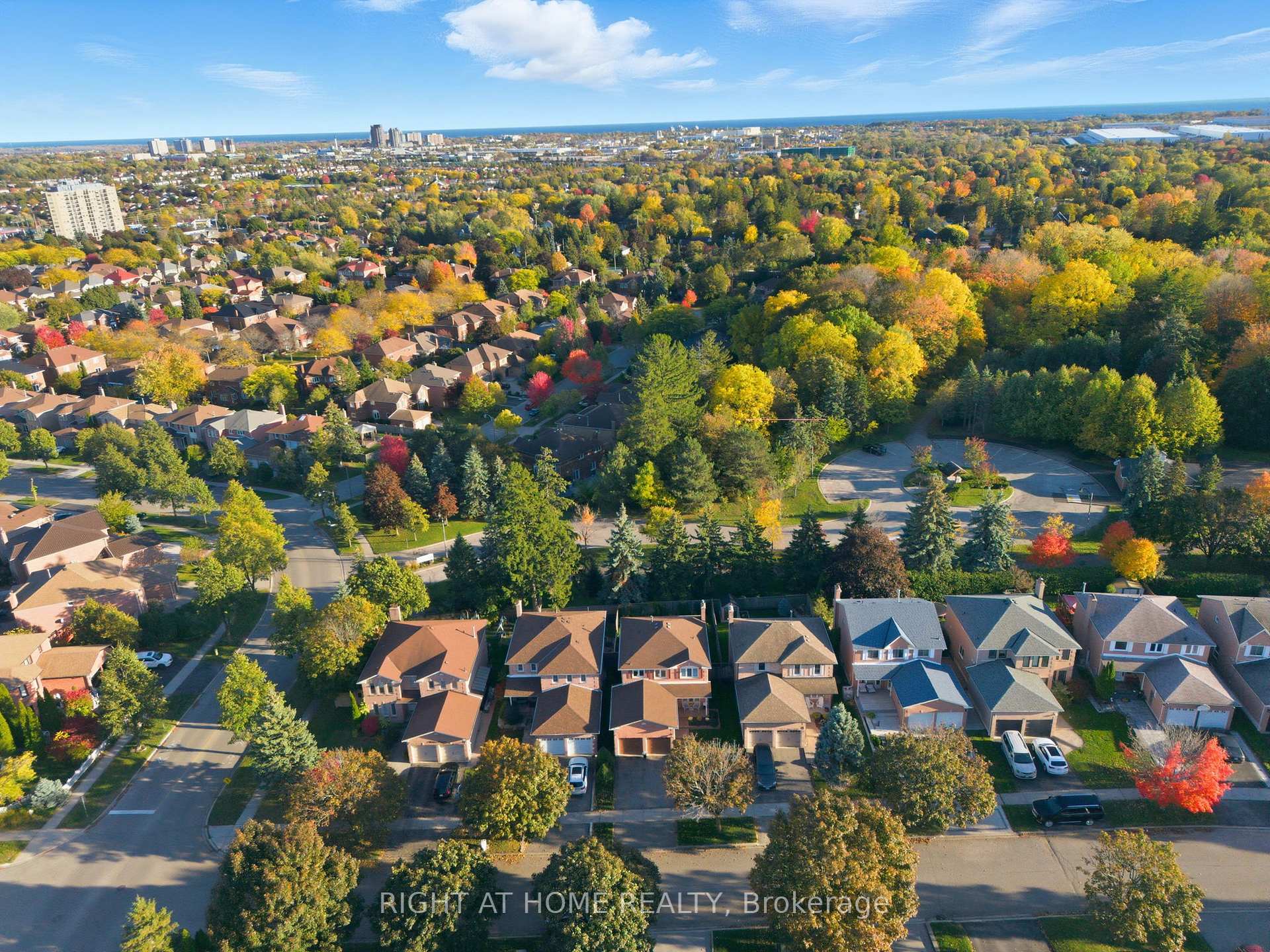 Photo 50 of 5 Wickens Crescent, Ajax, Central West — HOMEH