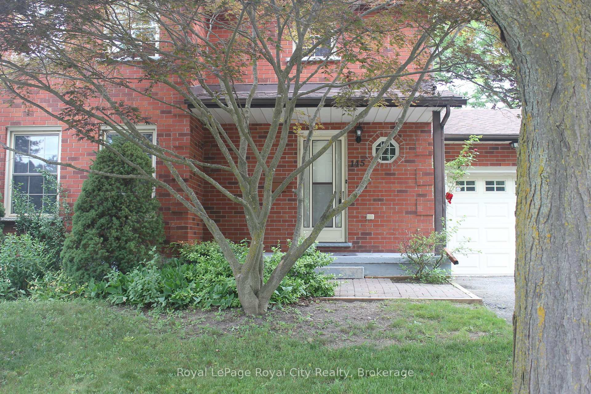 Photo 2 of 145 Kortright Road W, Guelph, Kortright West — HOMEH