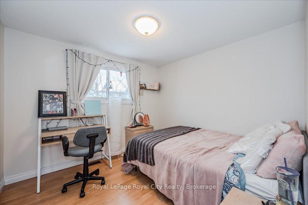 Photo 17 of 145 Kortright Road W, Guelph, Kortright West — HOMEH
