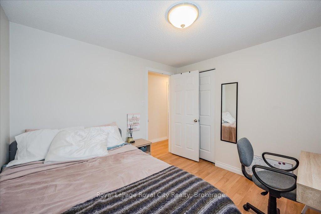 Photo 18 of 145 Kortright Road W, Guelph, Kortright West — HOMEH