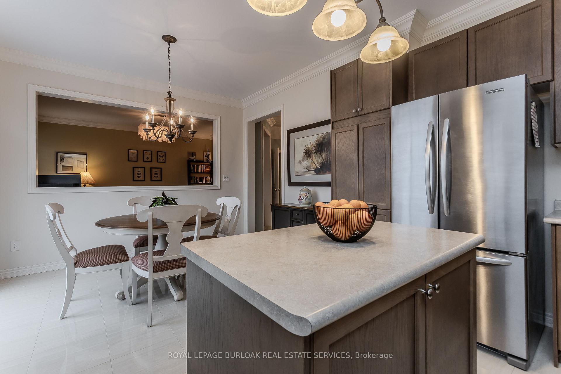 Photo 11 of 50 Attridge Crescent, Hamilton, Waterdown — HOMEH