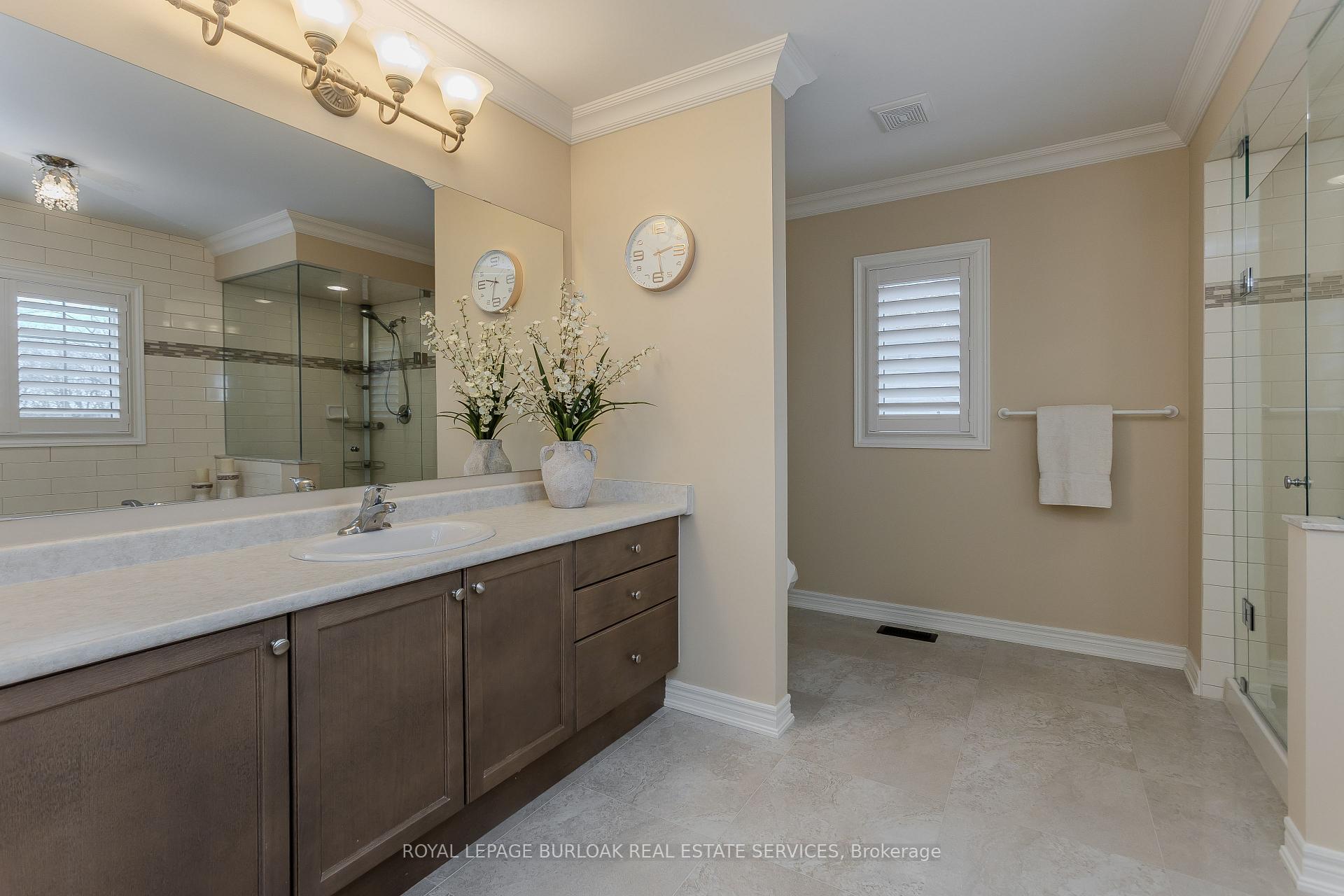 Photo 19 of 50 Attridge Crescent, Hamilton, Waterdown — HOMEH