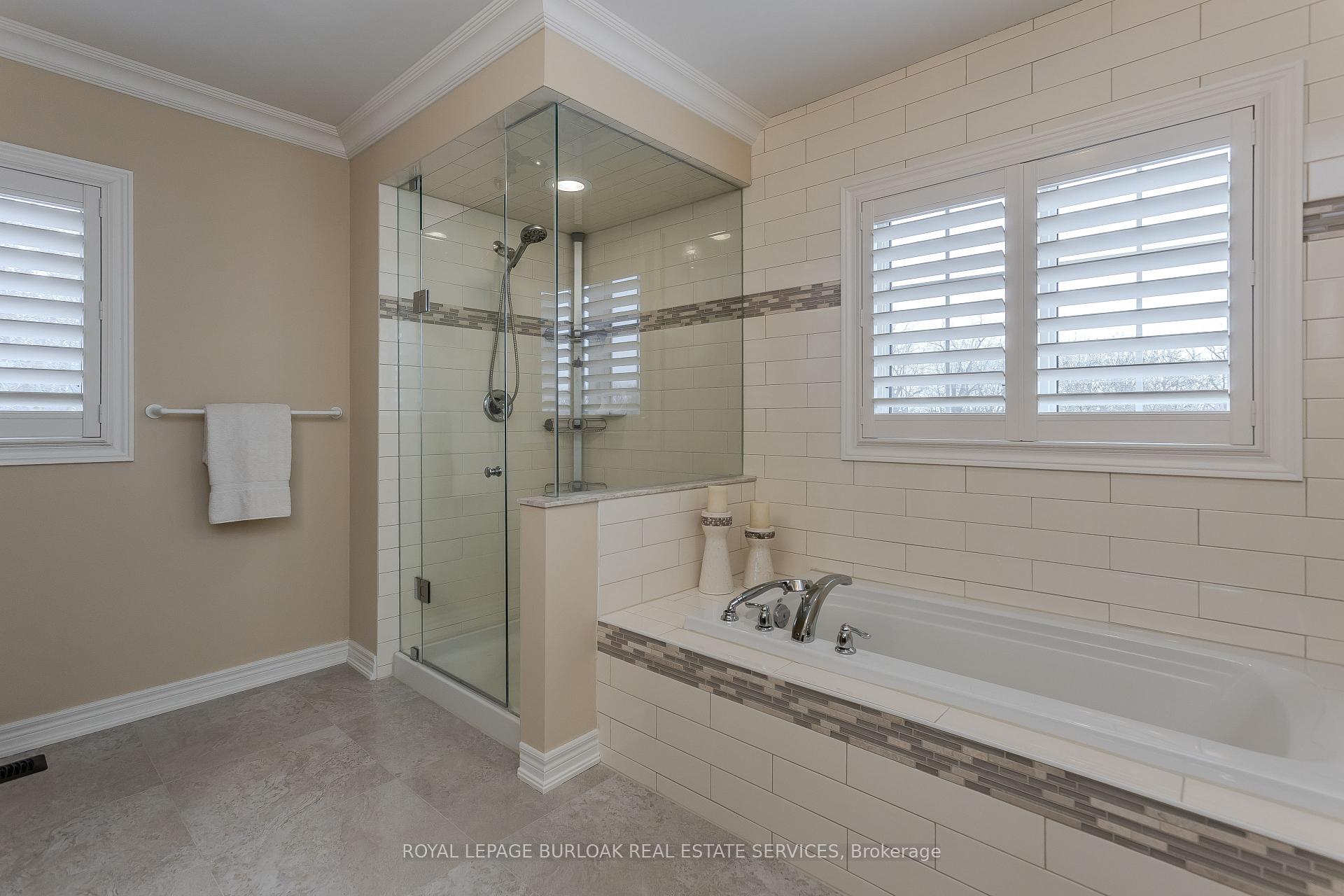 Photo 20 of 50 Attridge Crescent, Hamilton, Waterdown — HOMEH