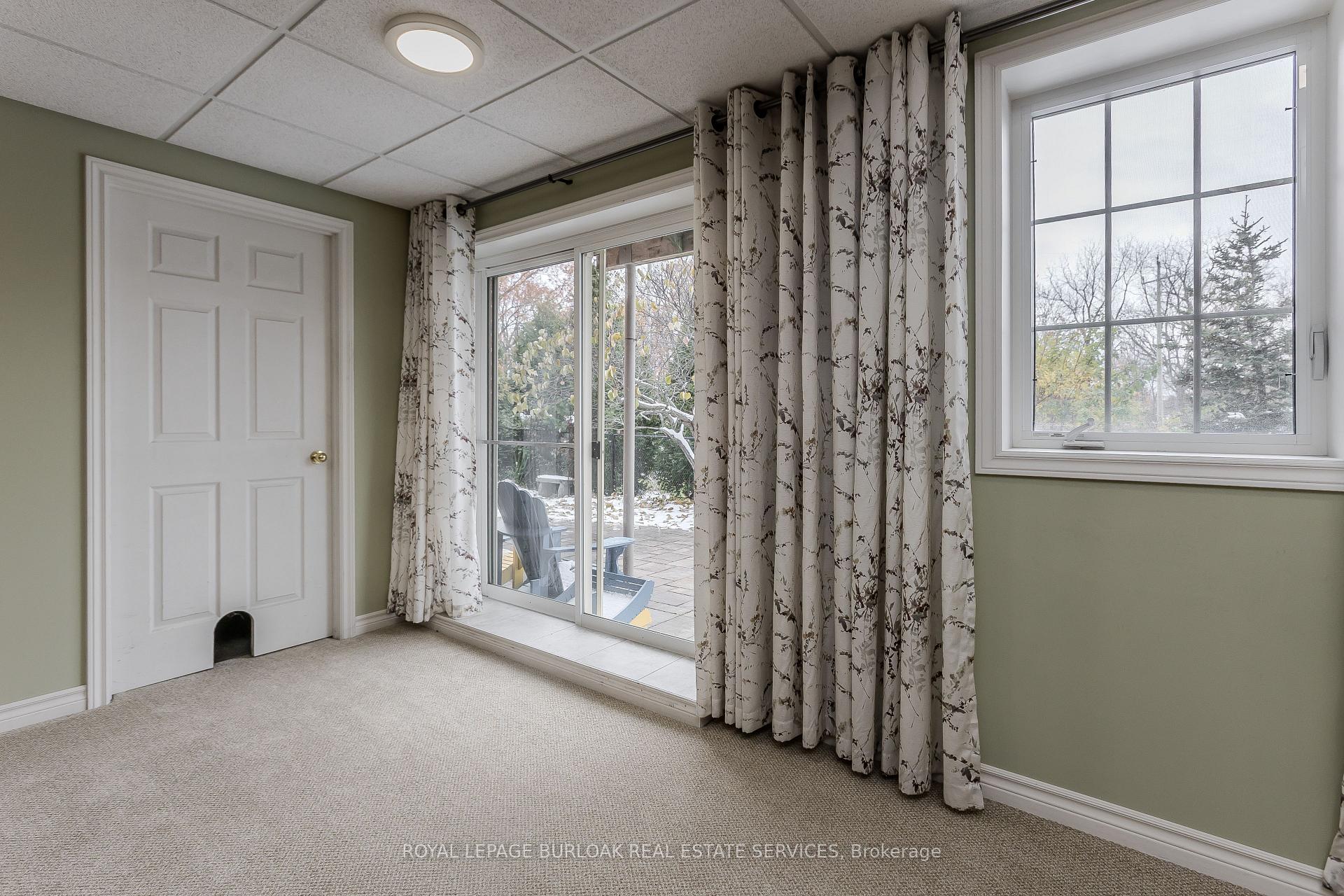 Photo 30 of 50 Attridge Crescent, Hamilton, Waterdown — HOMEH