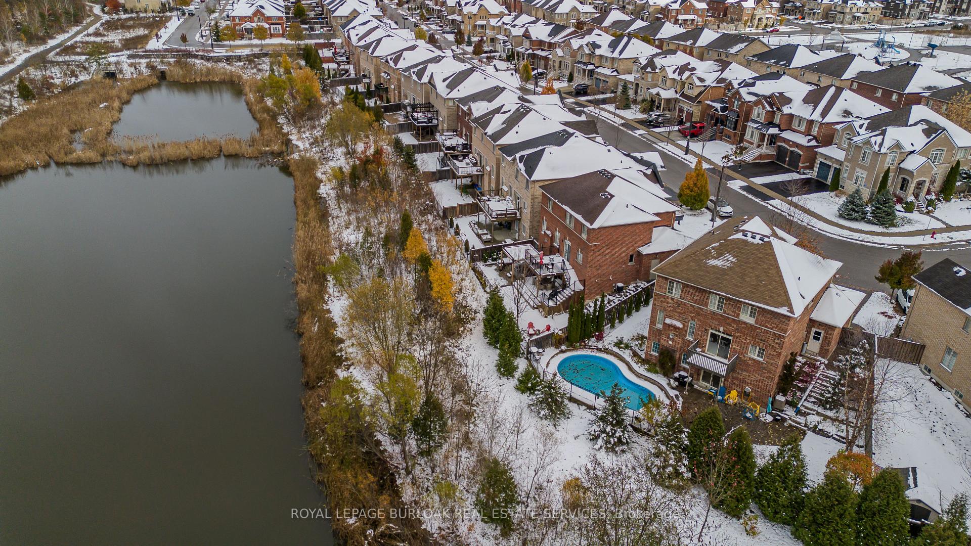 Photo 46 of 50 Attridge Crescent, Hamilton, Waterdown — HOMEH