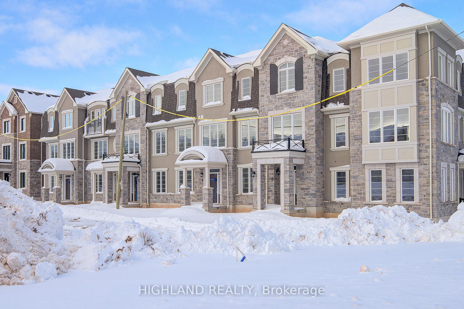 Front of Unit 4, 1291 Courtleigh Trail