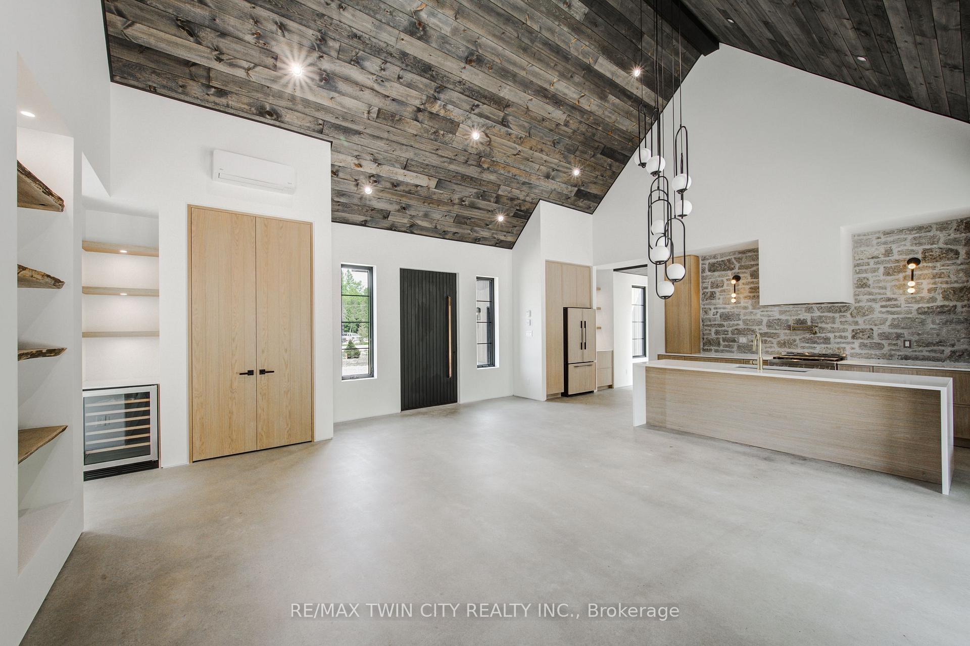 Photo 9 of 35169 Bayfield Road, Bluewater, Bayfield — HOMEH