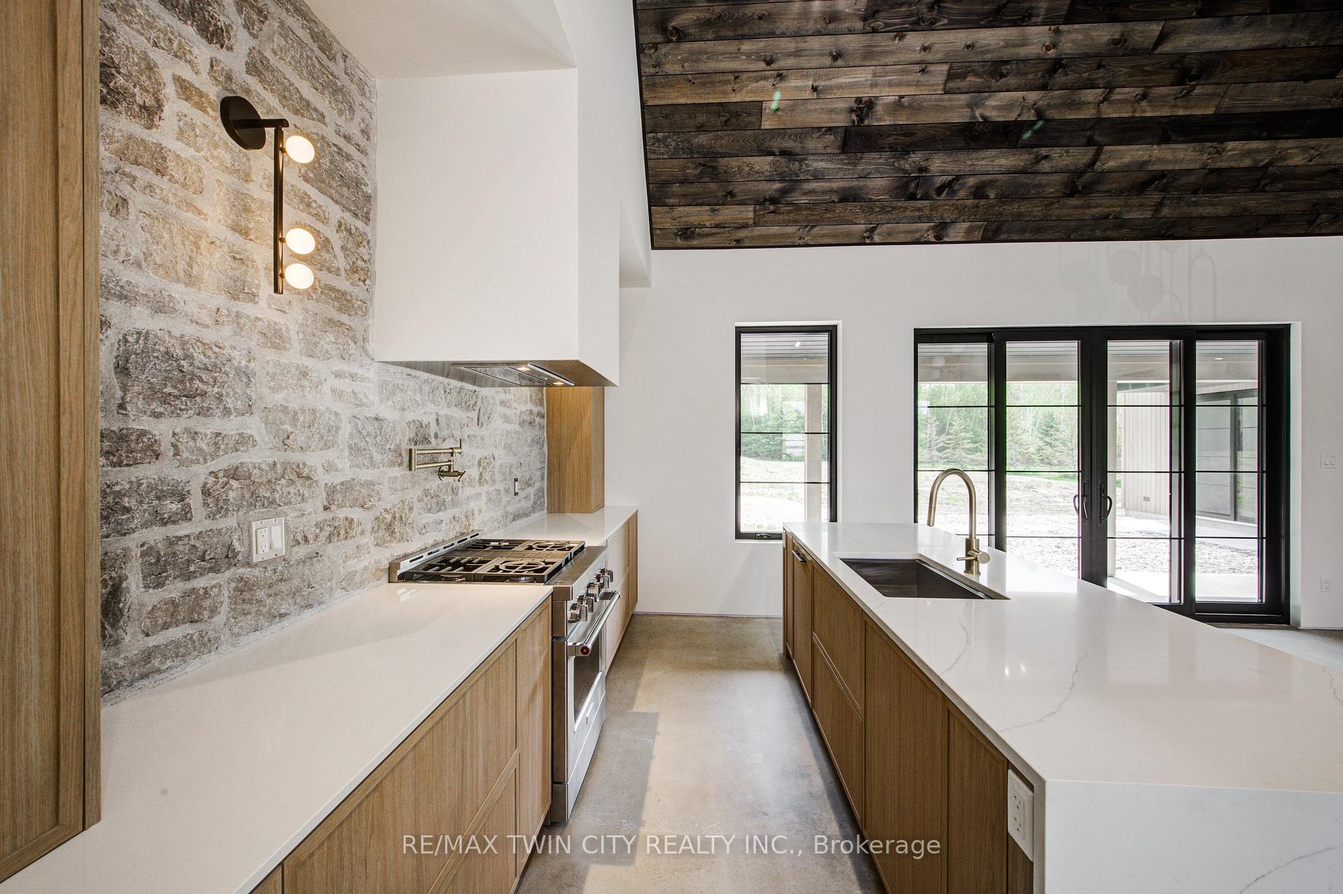 Photo 12 of 35169 Bayfield Road, Bluewater, Bayfield — HOMEH