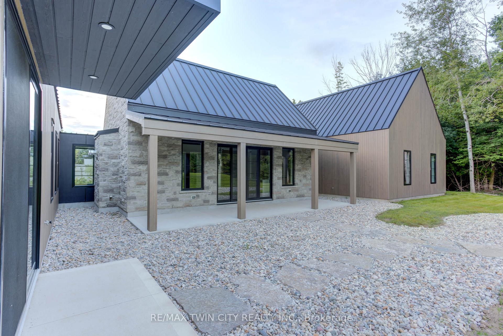Photo 32 of 35169 Bayfield Road, Bluewater, Bayfield — HOMEH