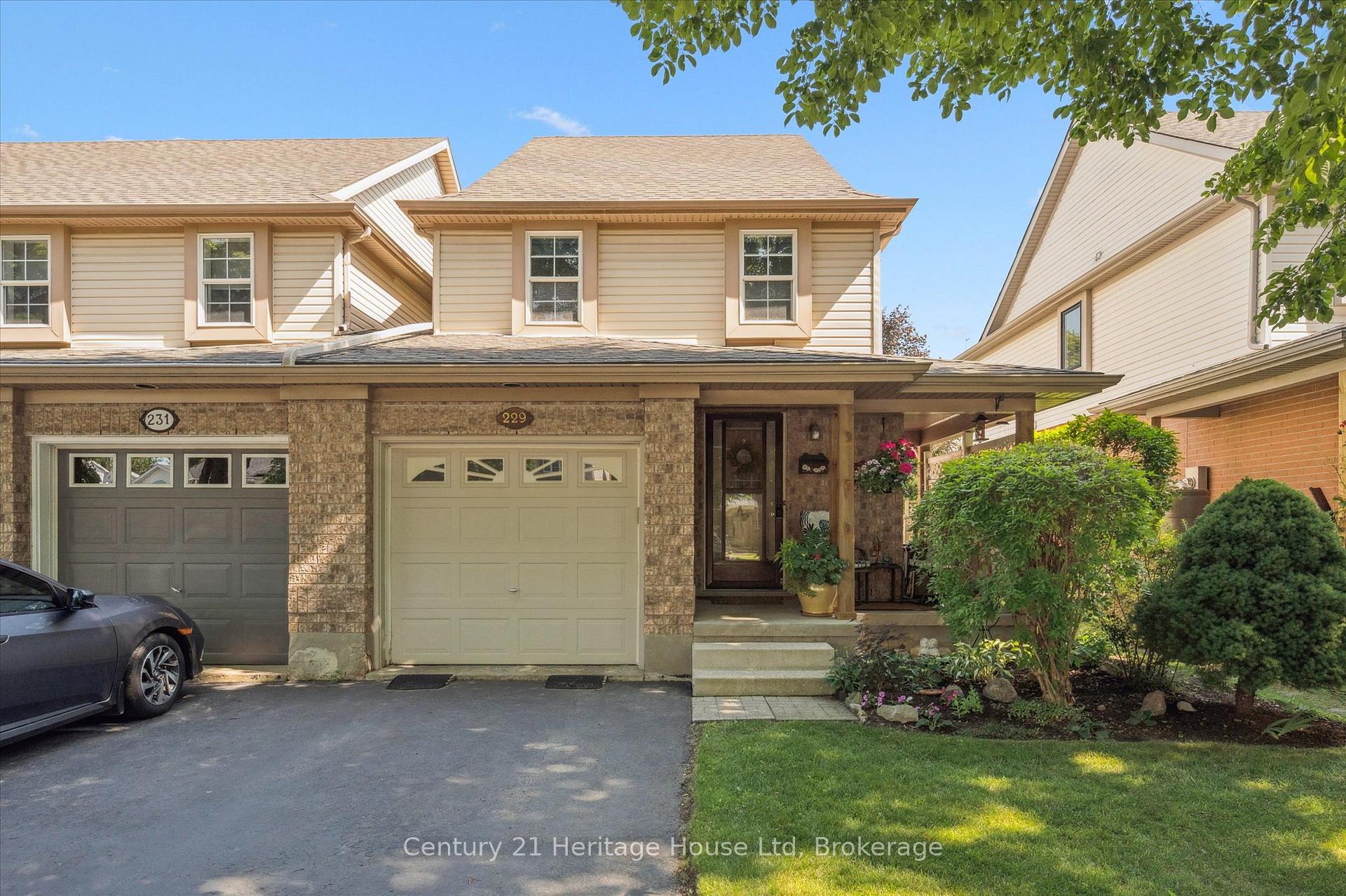 Front of 229 Silurian Drive