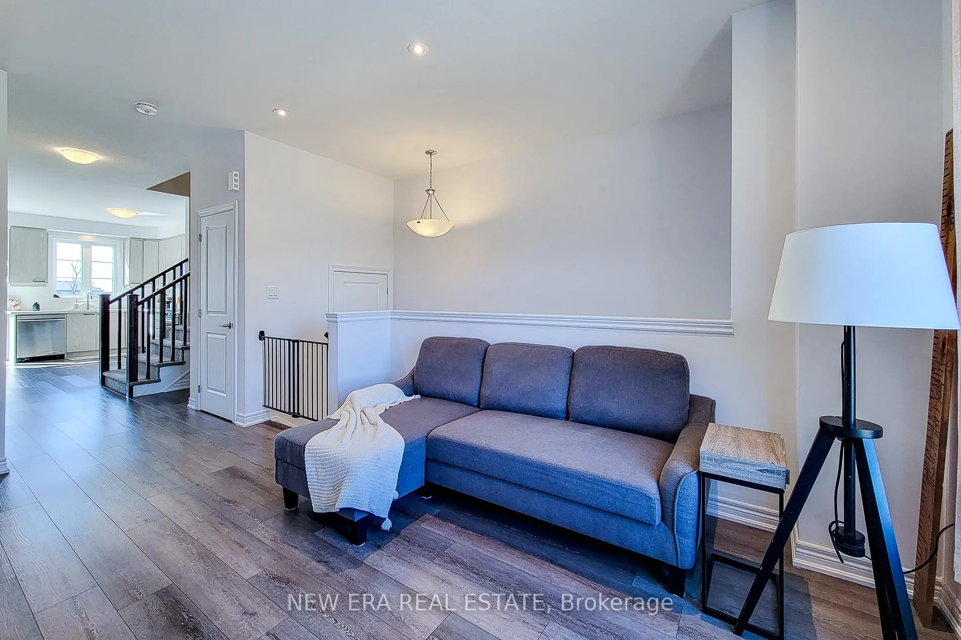 Photo 9 of Unit 60, 120 Court Drive, Brant, Paris — HOMEH