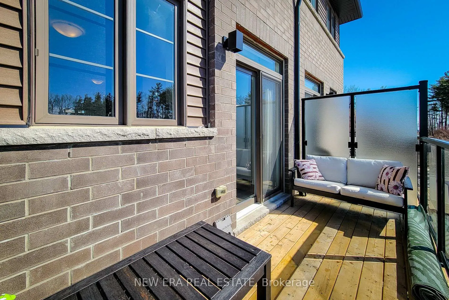Photo 15 of Unit 60, 120 Court Drive, Brant, Paris — HOMEH