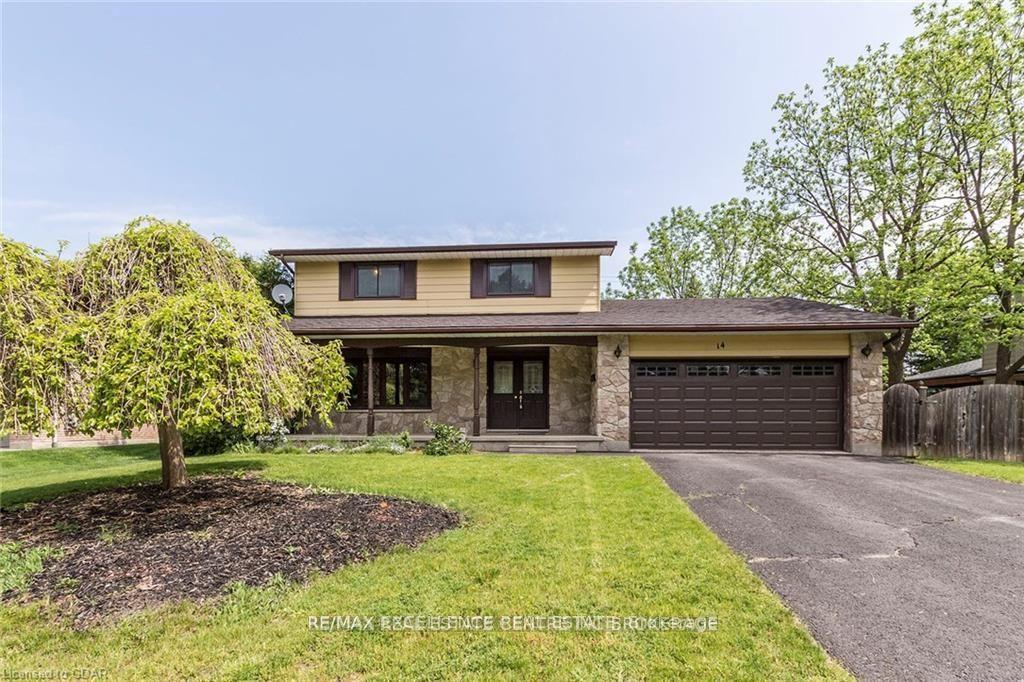 Photo 1 of 14 Renfrew Place, Guelph, Kortright West — HOMEH