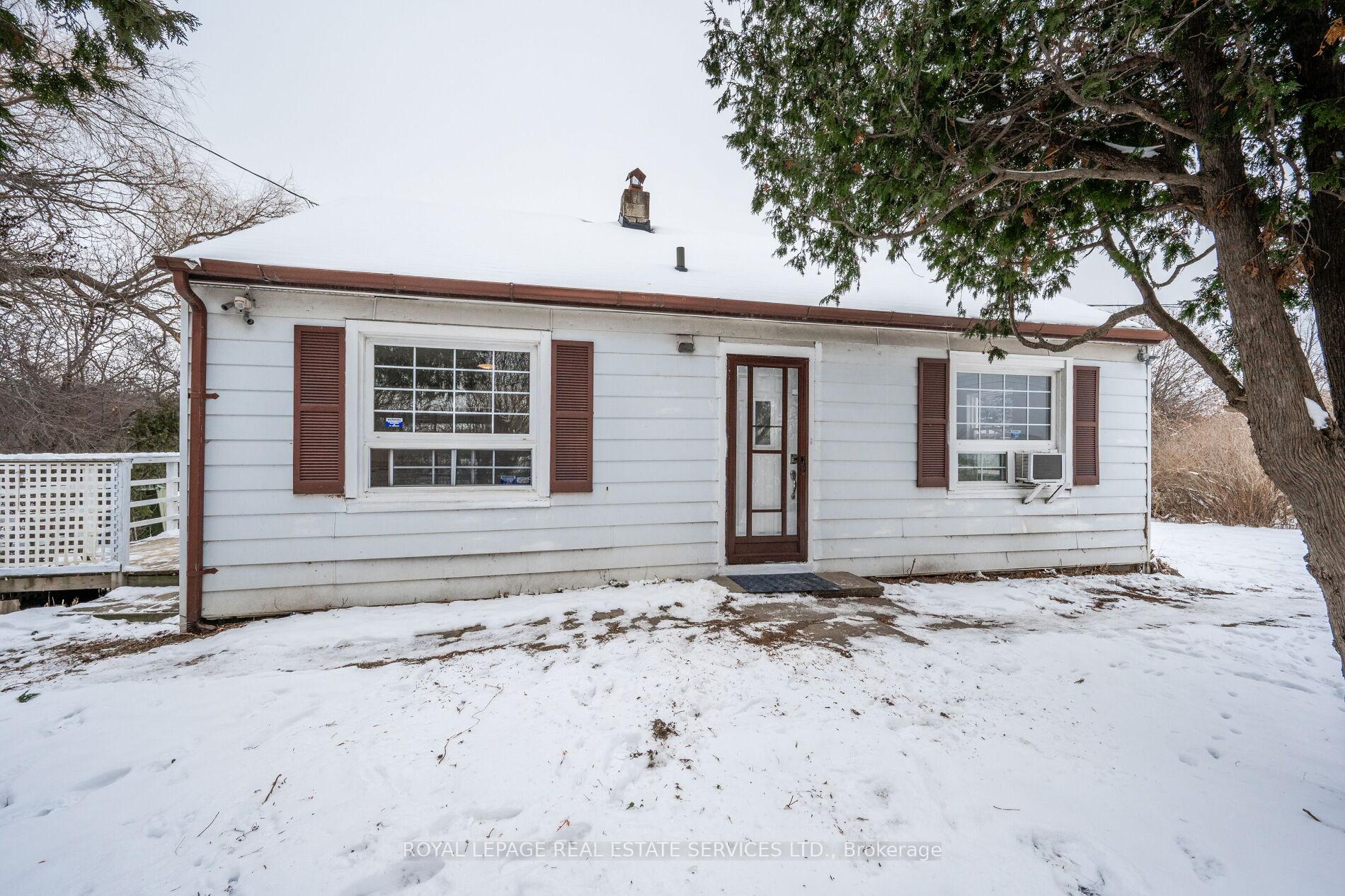 Front of 3209 Bronte Road