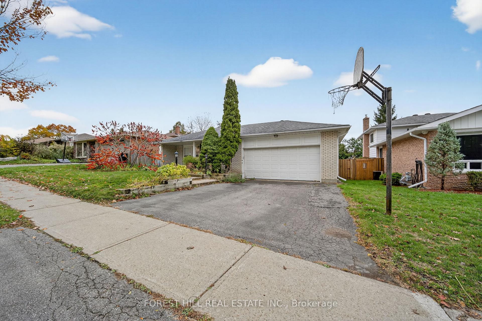 Photo 2 of 233 Rose Street, Barrie, Wellington — HOMEH