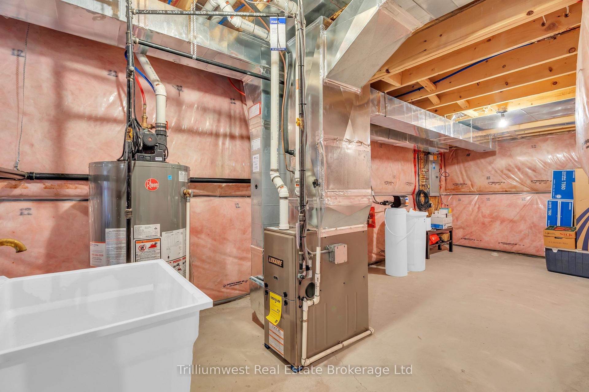 Photo 26 of 210 Couling Crescent, Guelph, Grange Road — HOMEH