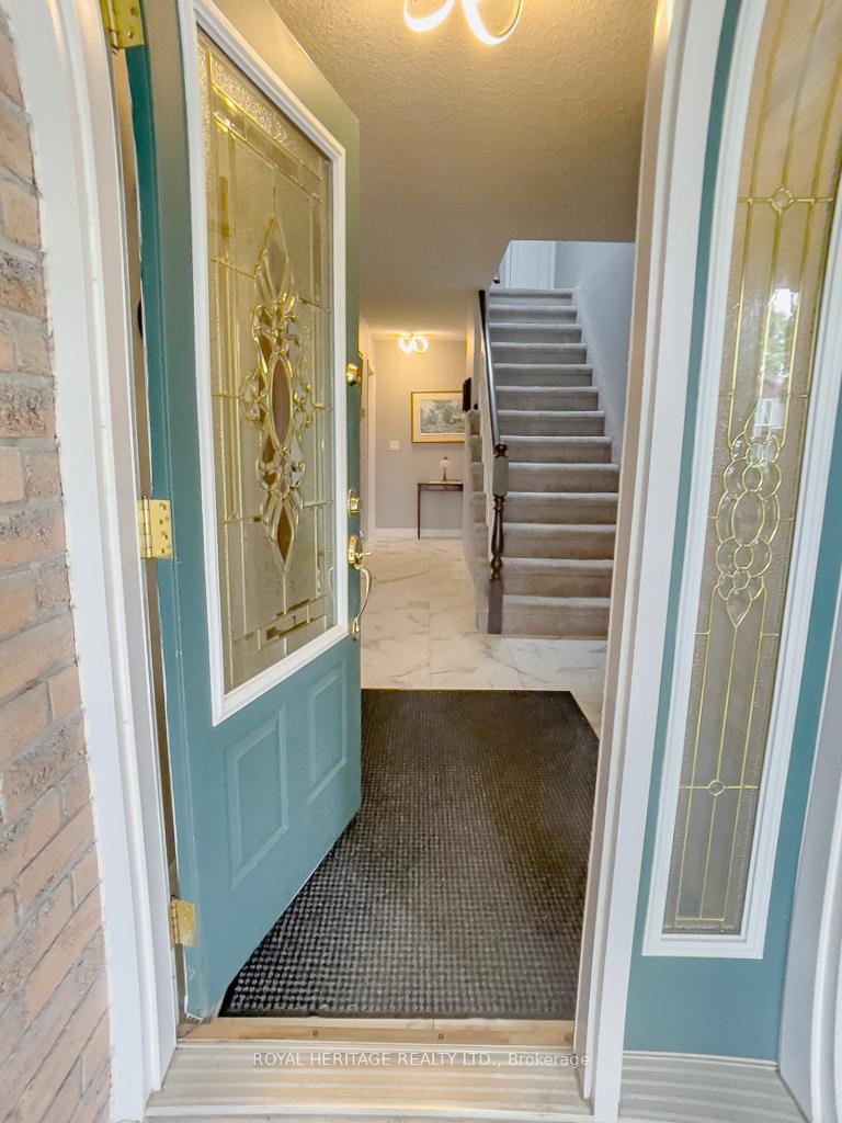 Photo 4 of 9 Morris Drive, Belleville, Belleville Ward — HOMEH