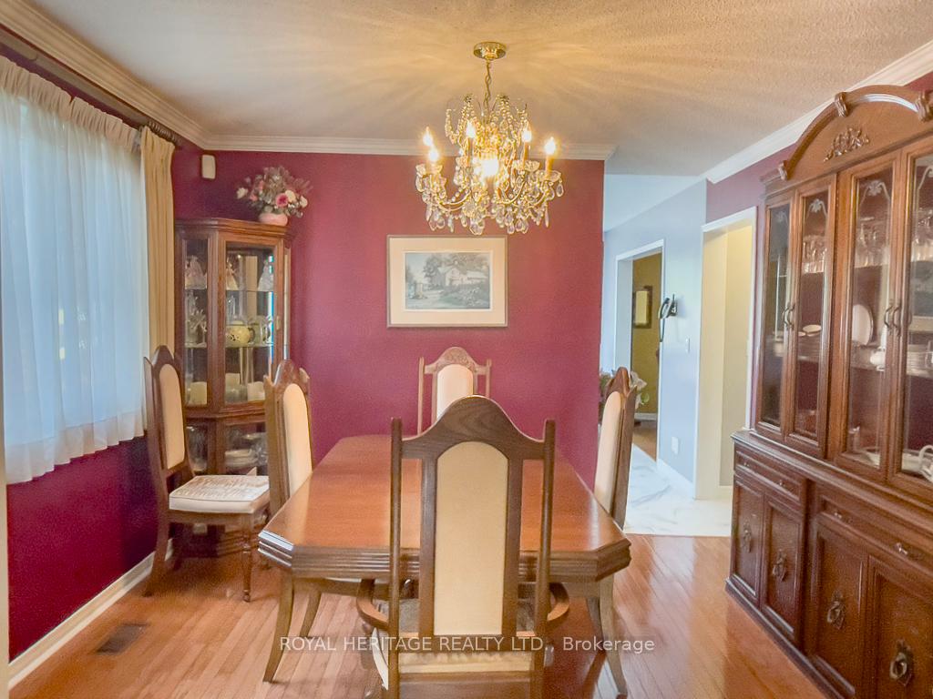 Photo 6 of 9 Morris Drive, Belleville, Belleville Ward — HOMEH