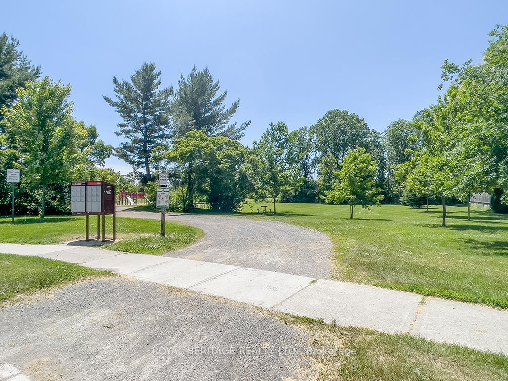 Photo 39 of 9 Morris Drive, Belleville, Belleville Ward — HOMEH