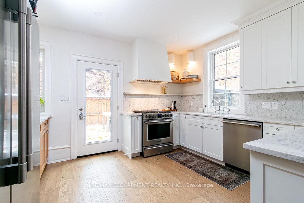 Photo 20 of 265 MacNab Street S, Hamilton, Durand — HOMEH