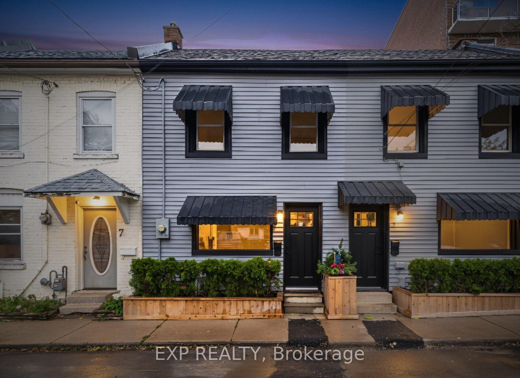Front of 9 Ford Street