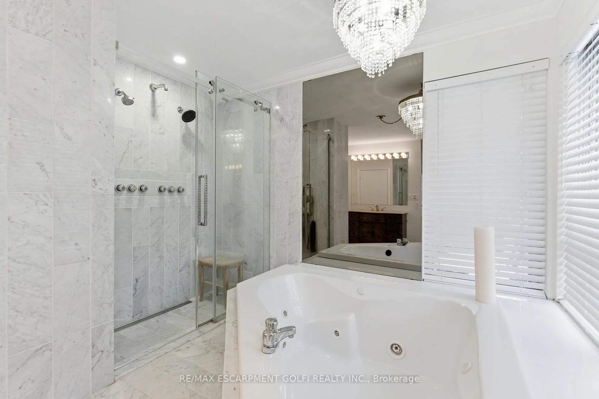 Photo 18 of 16 Freeland Court, Hamilton, Westdale — HOMEH