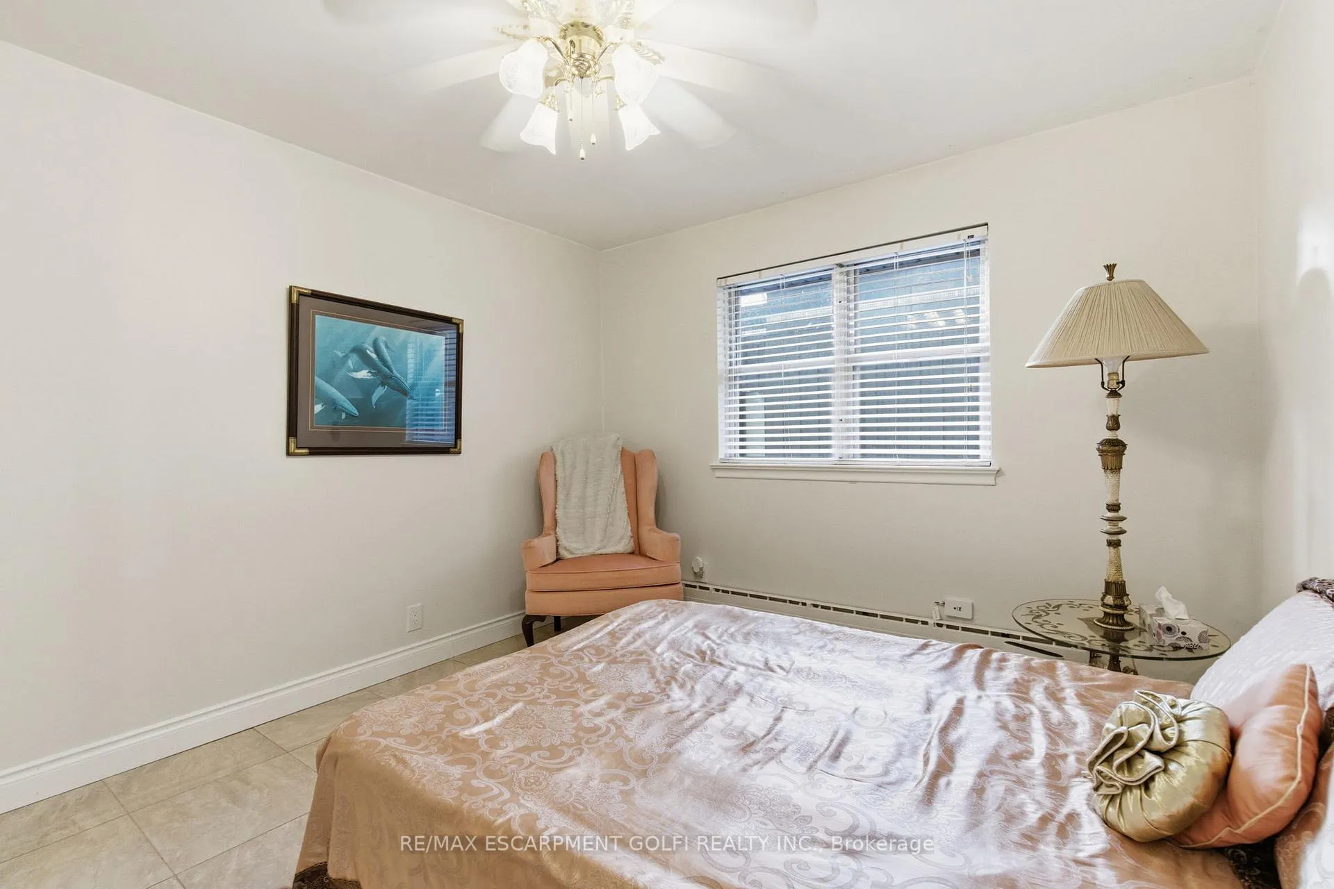 Photo 20 of 16 Freeland Court, Hamilton, Westdale — HOMEH