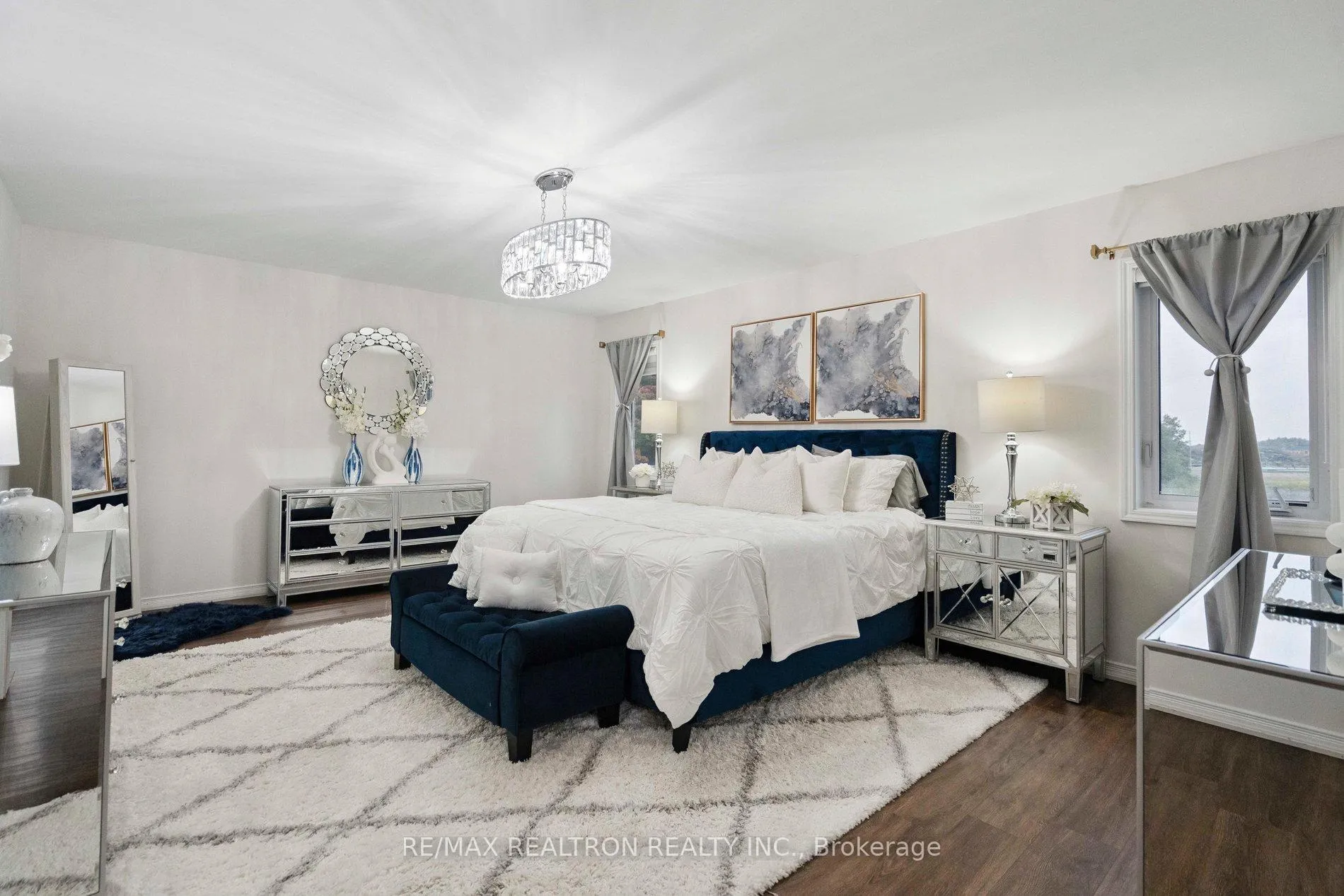 Photo 16 of 233 Kinsman Drive, Hamilton, Binbrook — HOMEH