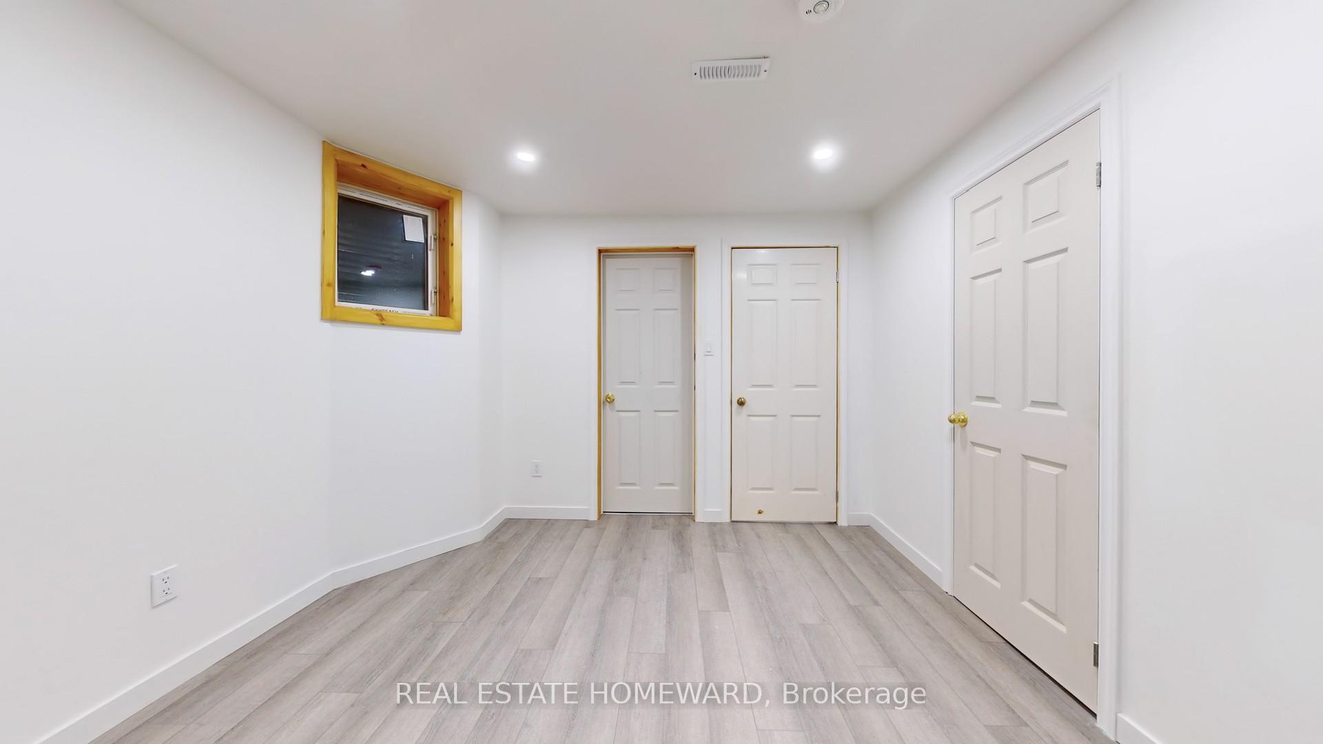 Photo 8 of Unit Lower, 62 Mcclenny Drive, Aurora, Aurora Highlands — HOMEH