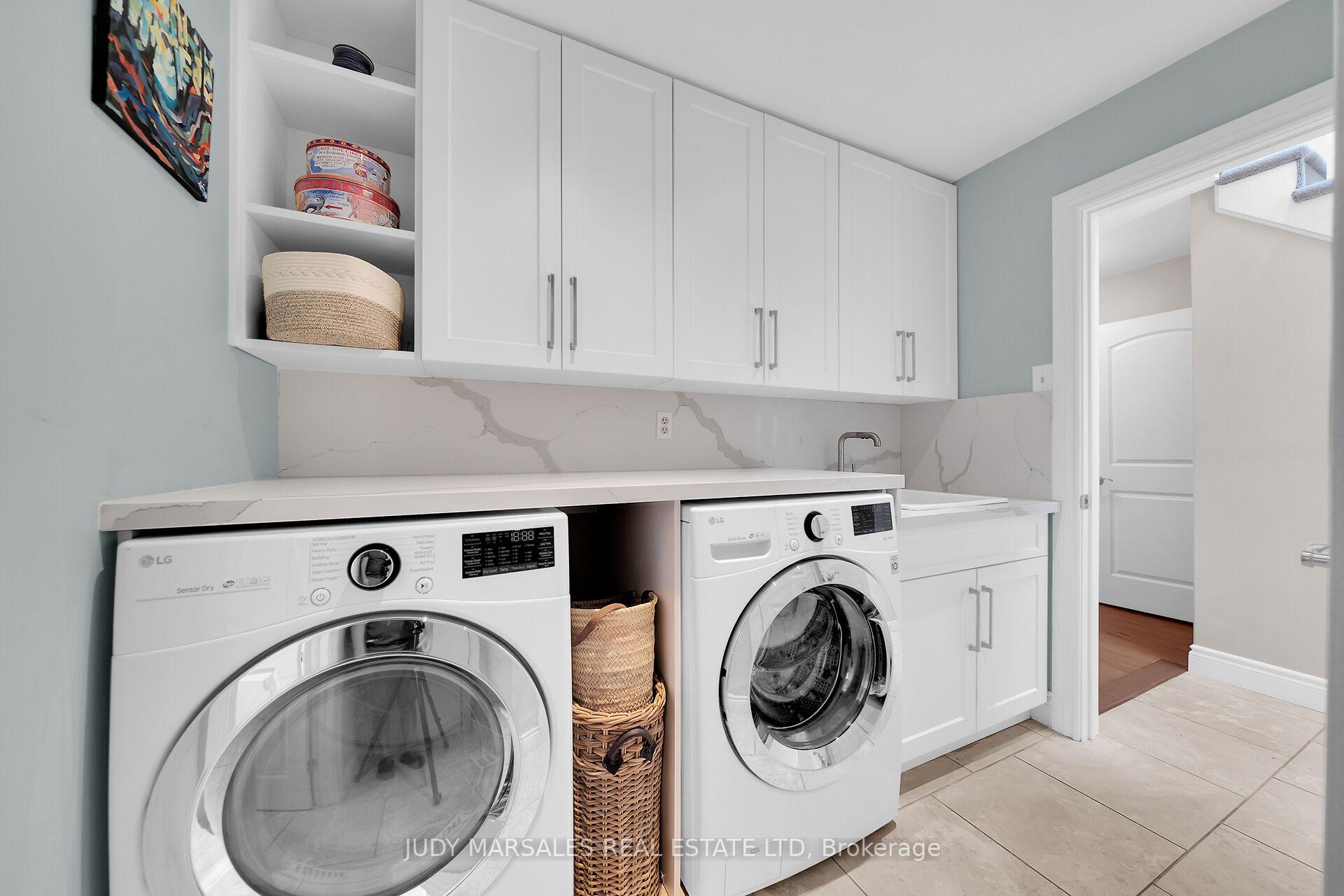 Photo 20 of 12 Vance Crescent, Hamilton, Waterdown — HOMEH