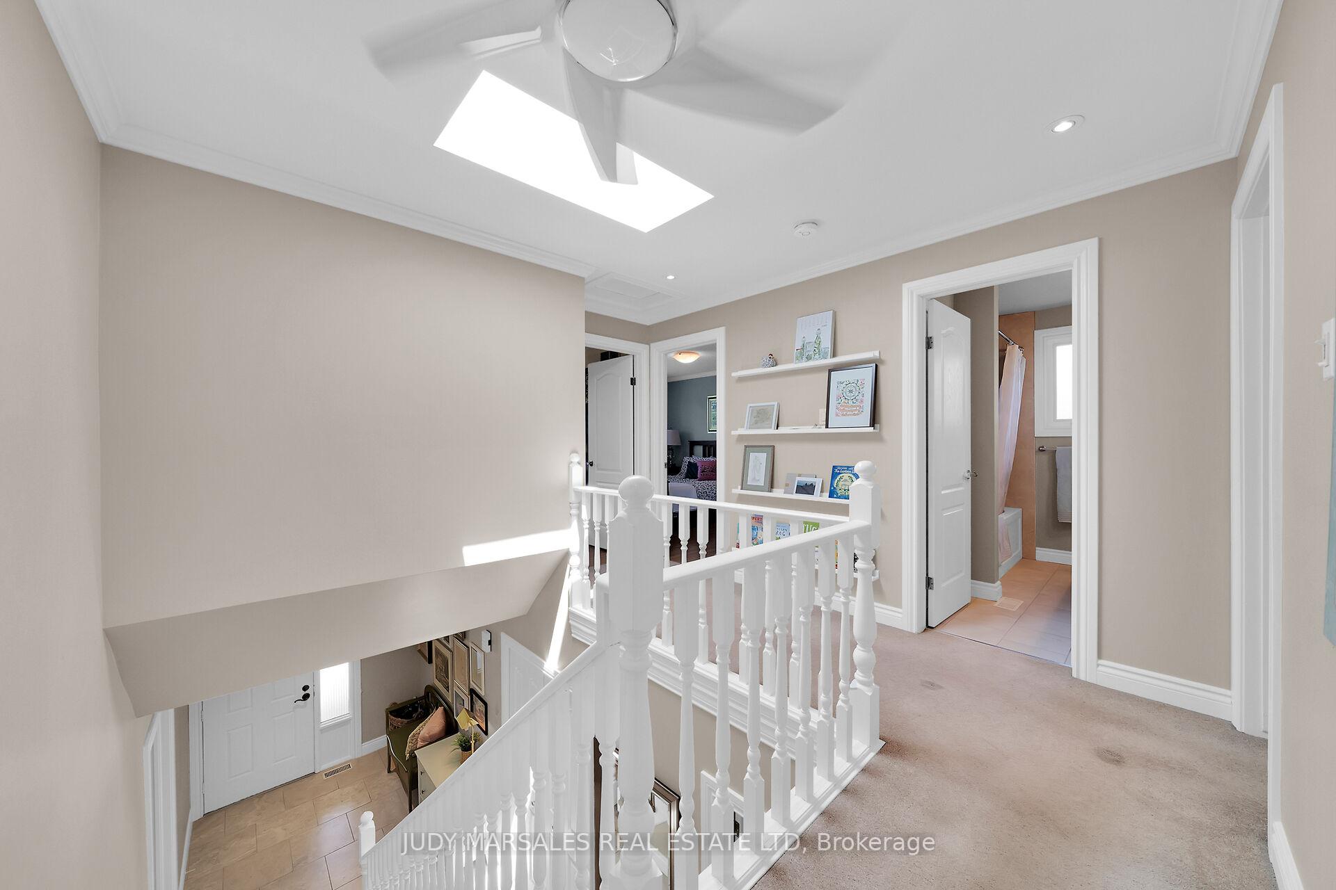 Photo 22 of 12 Vance Crescent, Hamilton, Waterdown — HOMEH