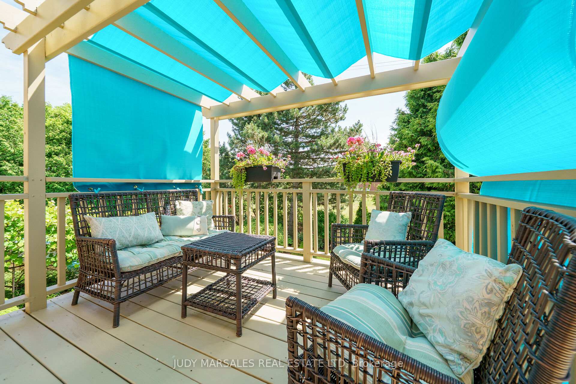 Photo 41 of 12 Vance Crescent, Hamilton, Waterdown — HOMEH