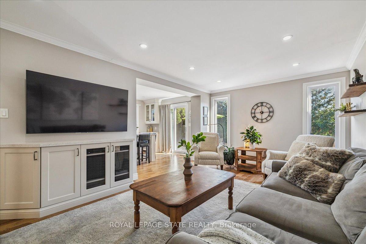 Photo 17 of 1 Parkvista Place, Hamilton, Stoney Creek Mountain — HOMEH