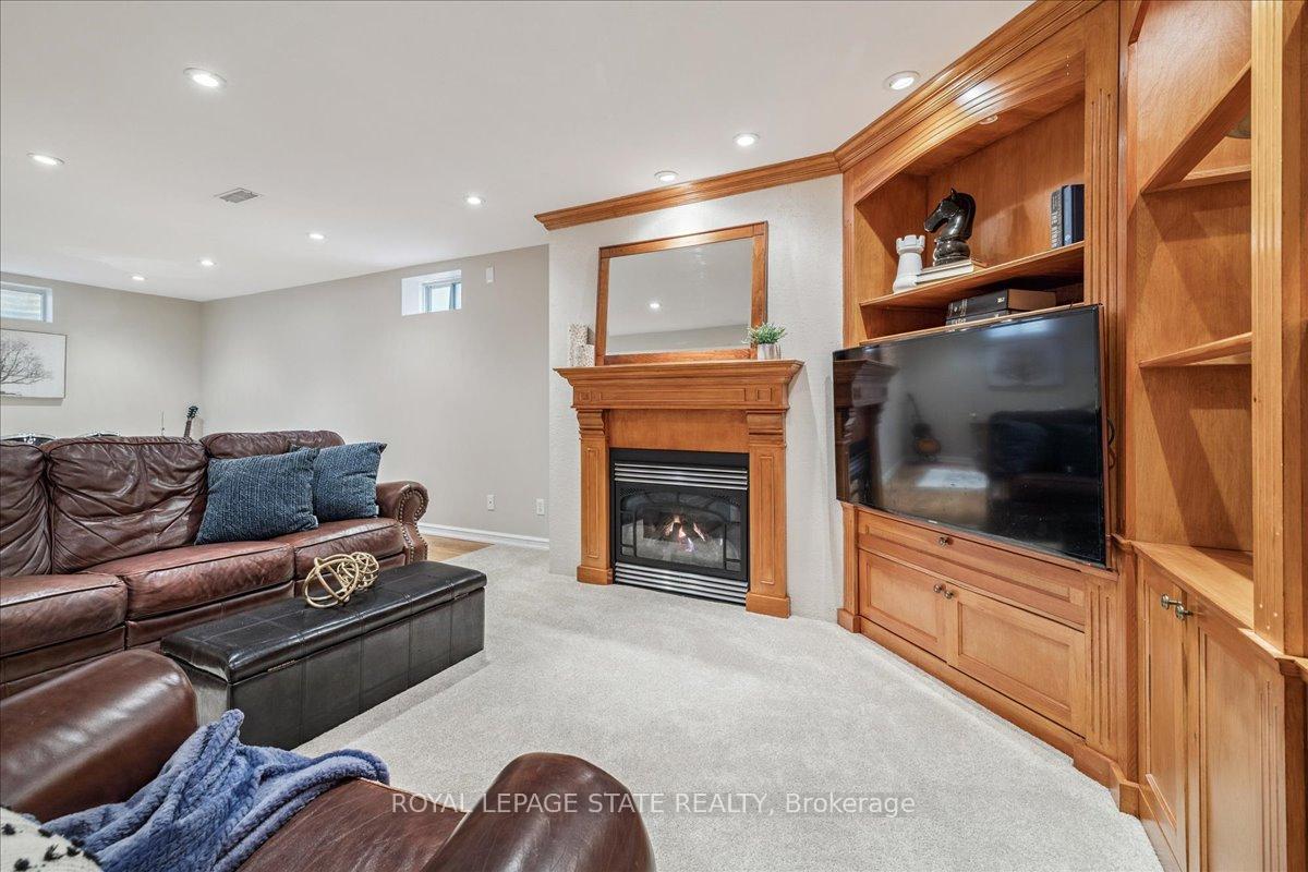 Photo 33 of 1 Parkvista Place, Hamilton, Stoney Creek Mountain — HOMEH