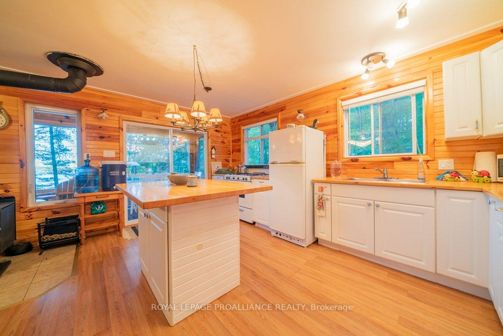Photo 21 of 257 Hungry Lake, Frontenac, Frontenac Centre — HOMEH