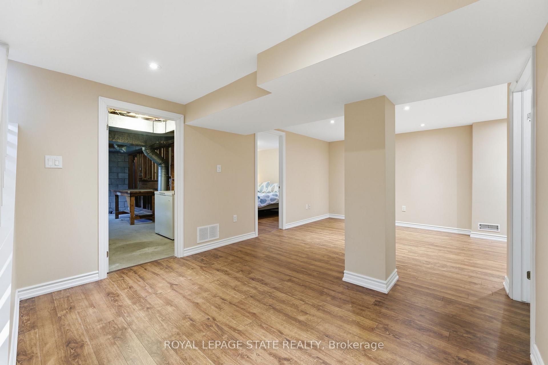 Photo 17 of 144 Hoover Crescent, Hamilton, Balfour — HOMEH