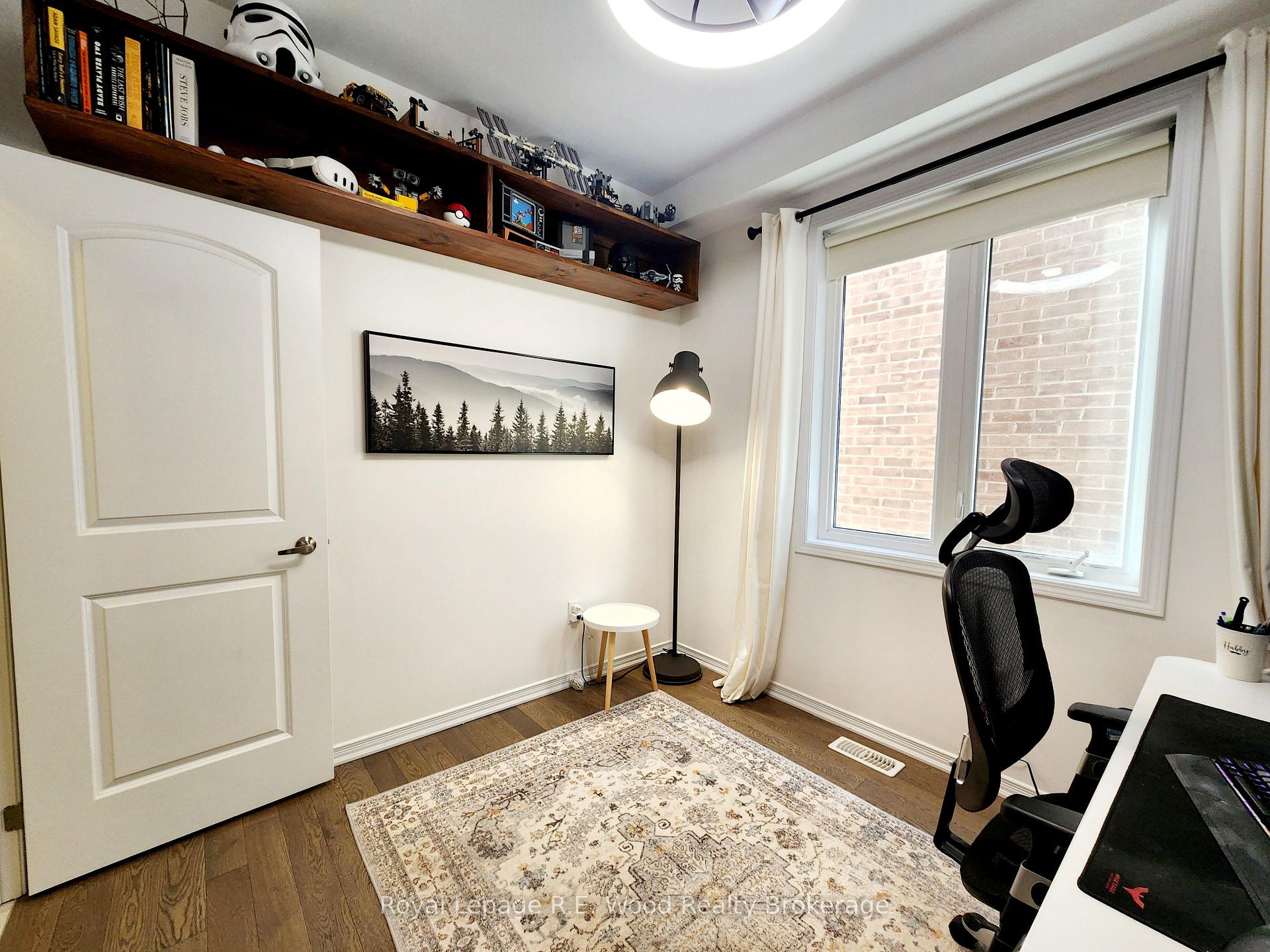 Photo 12 of 93 Cactus Crescent, Hamilton, Stoney Creek Mountain — HOMEH